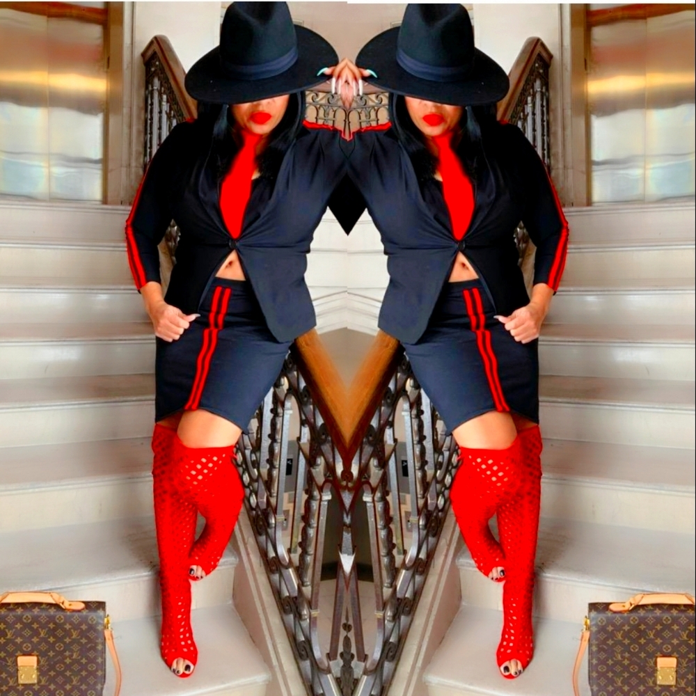 Black and red skirt set ( Great stretch)